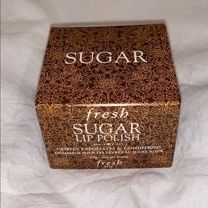 fresh- Sugar Lip Polish Exfoliator
